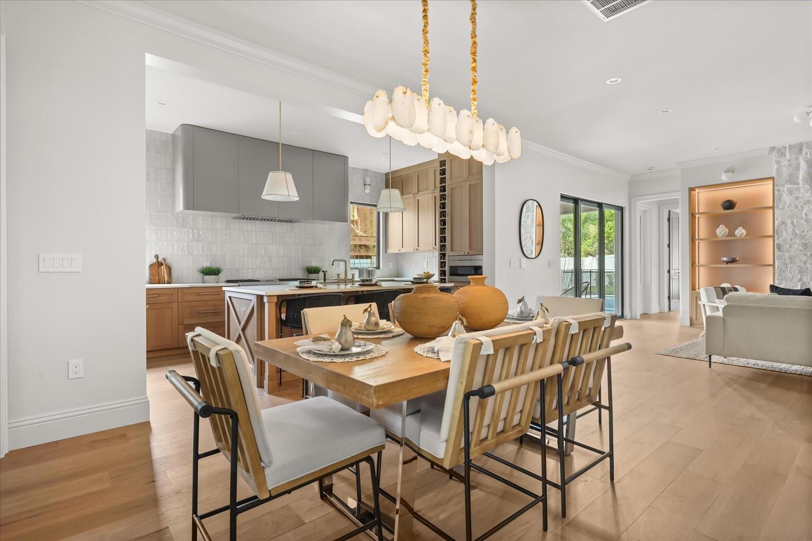 LAKE FOREST PARK - Residential