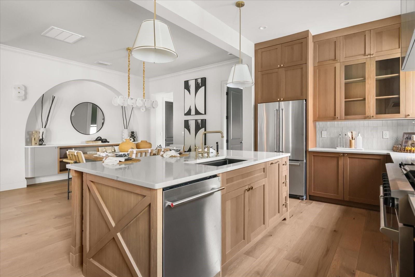 LAKE FOREST PARK - Residential