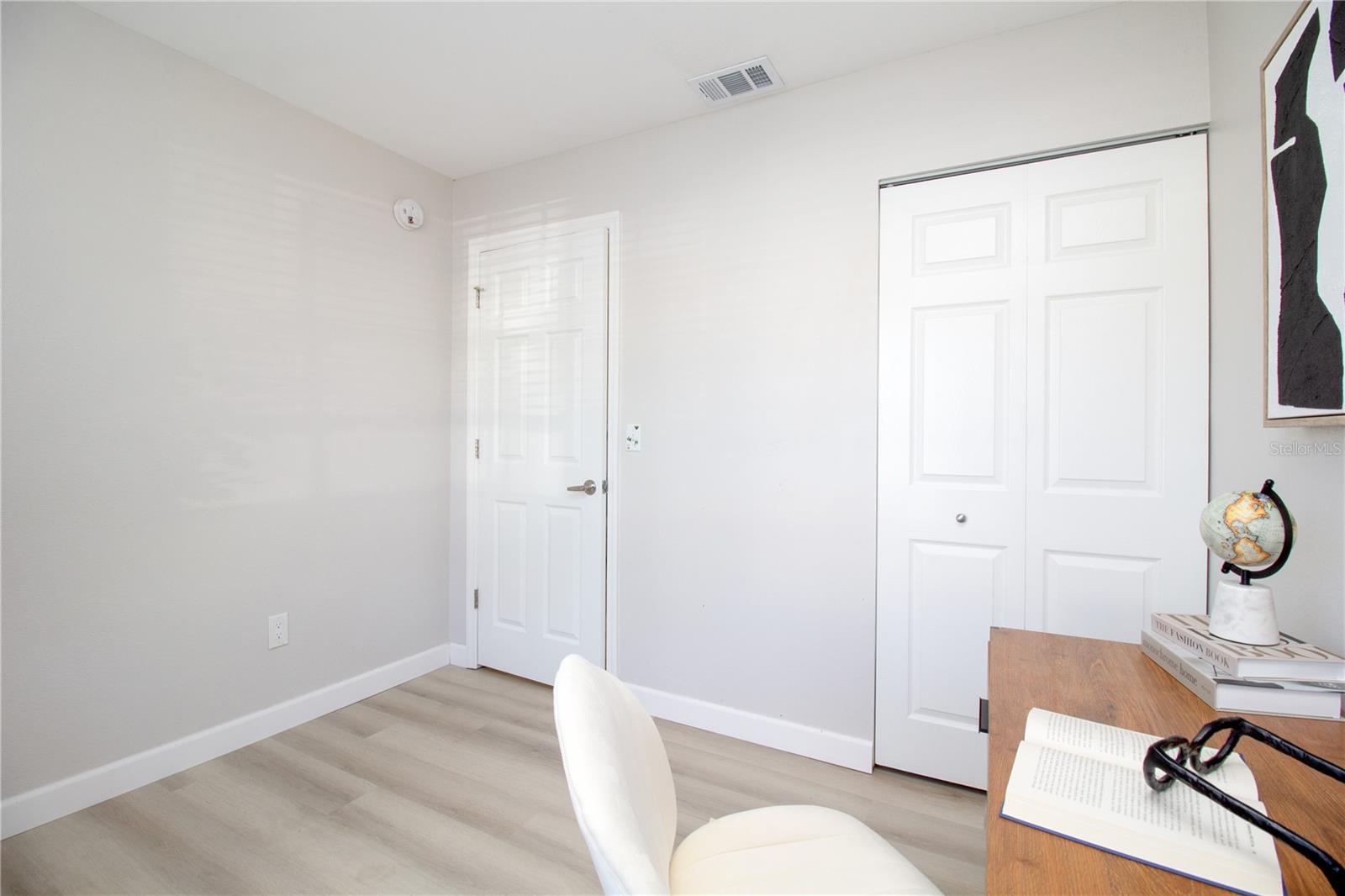 STONES THROW CONDO - Residential