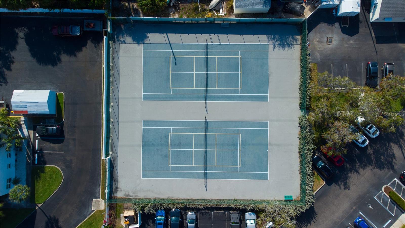 STONES THROW CONDO - Residential