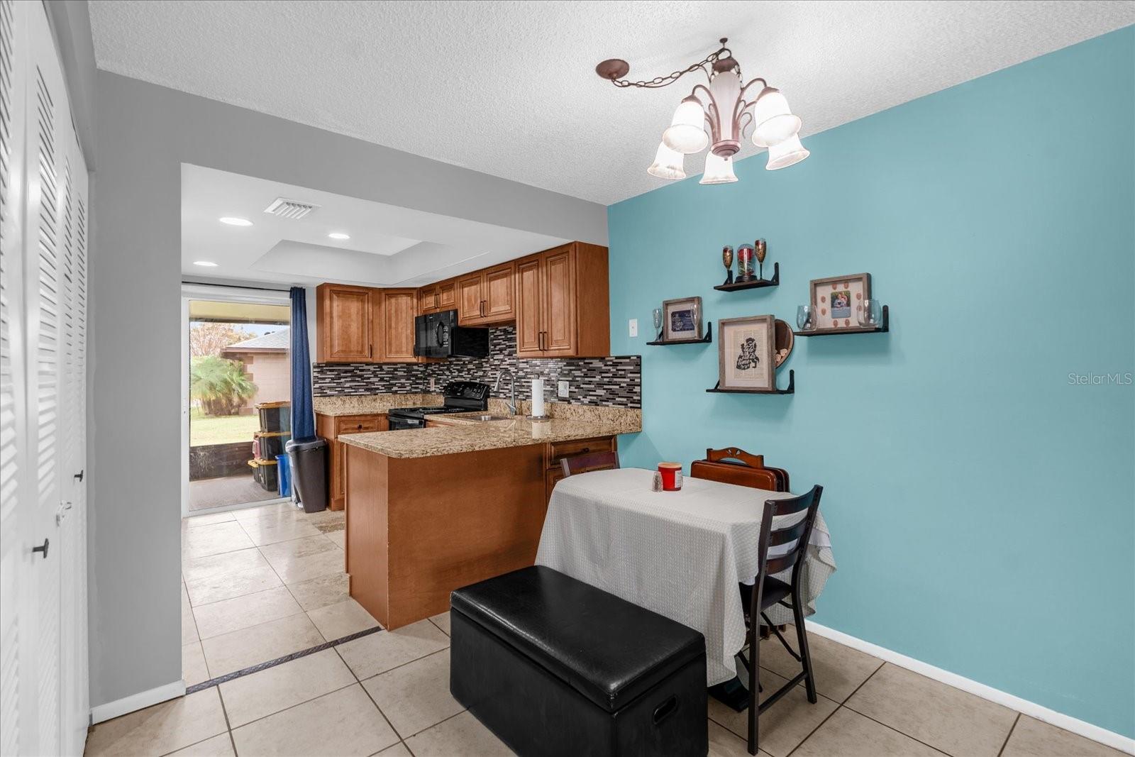 LAS BRISAS VILLAS - Residential