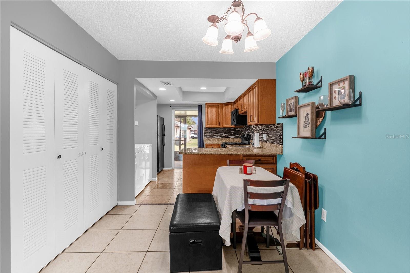 LAS BRISAS VILLAS - Residential