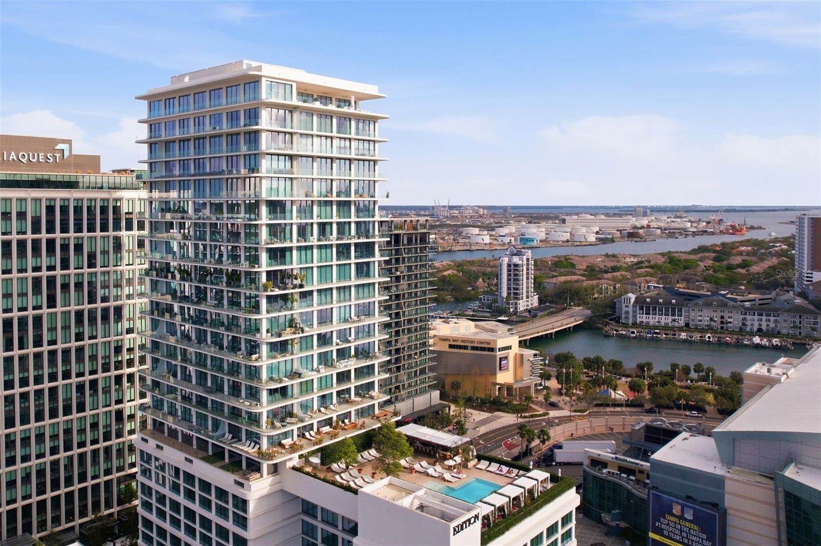 1000 WATER STREET 2301