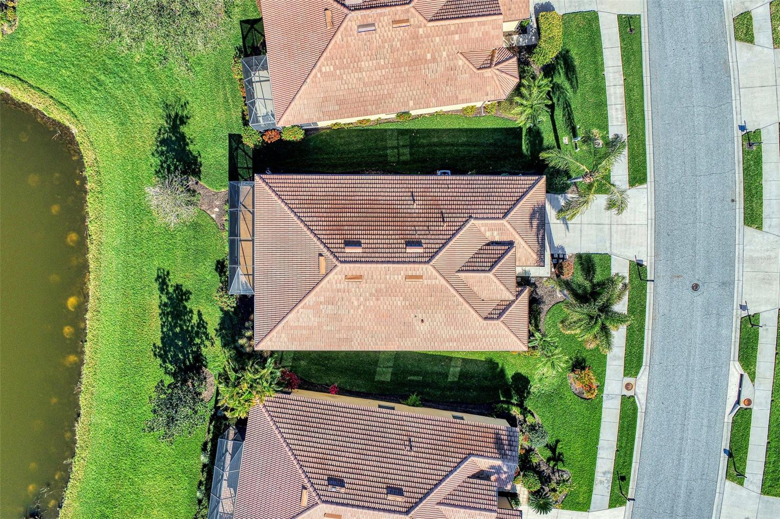 VENETIAN FALLS PH 2 - Residential