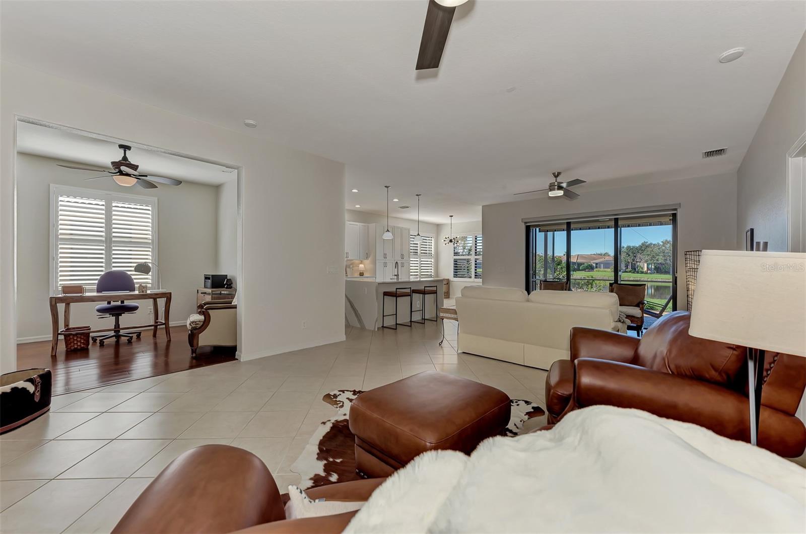 VENETIAN FALLS PH 2 - Residential