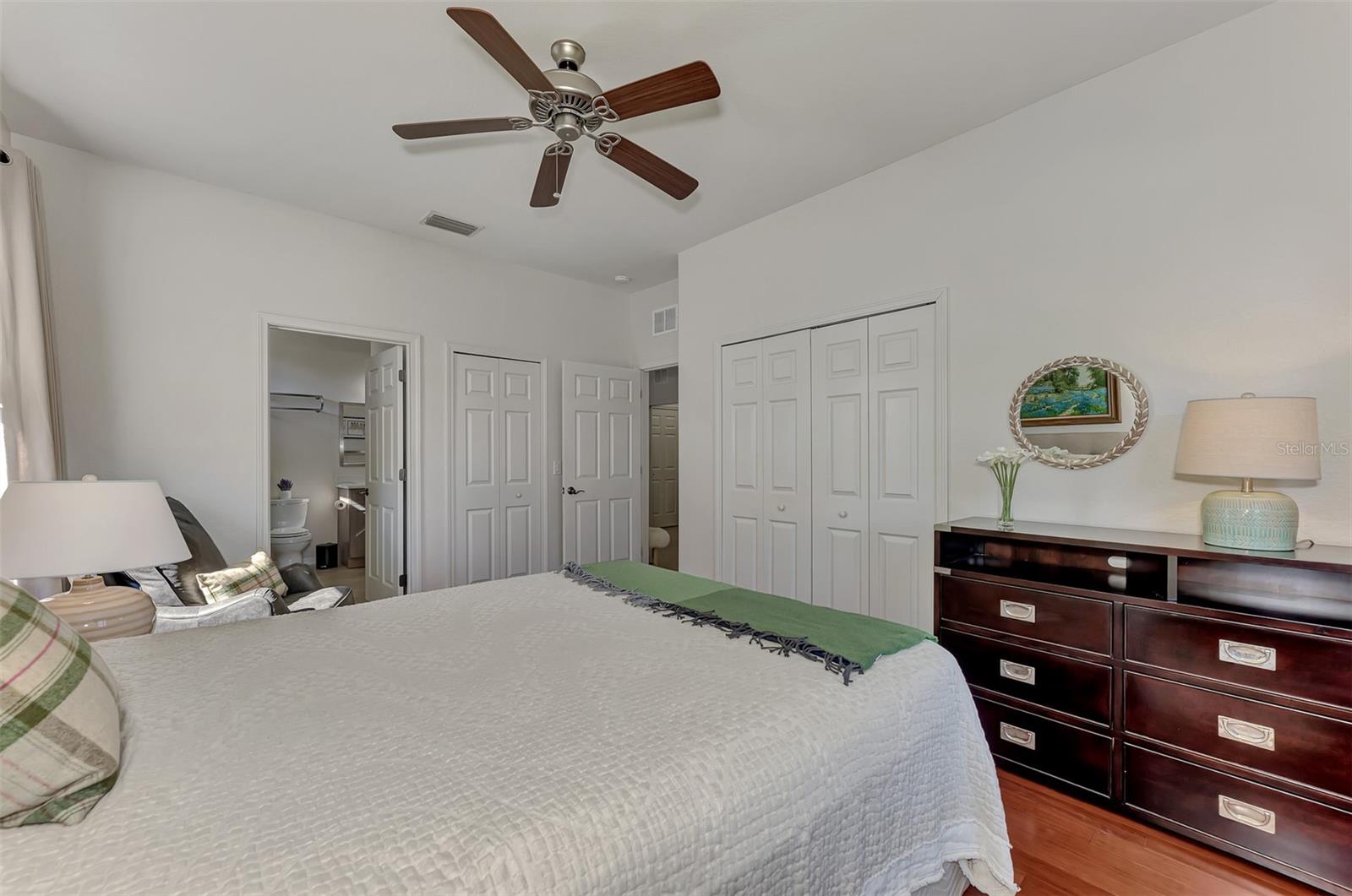 VENETIAN FALLS PH 2 - Residential