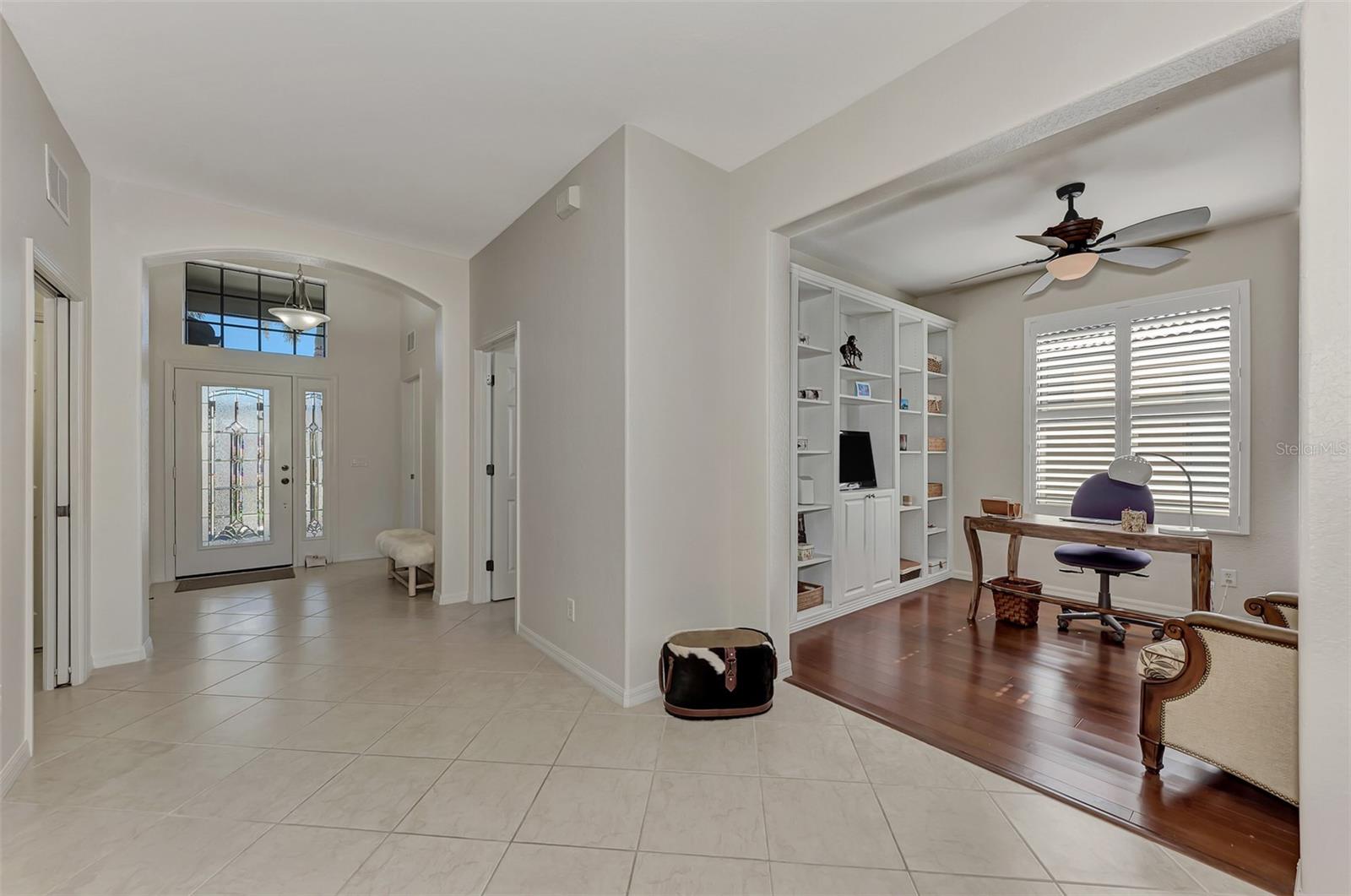 VENETIAN FALLS PH 2 - Residential