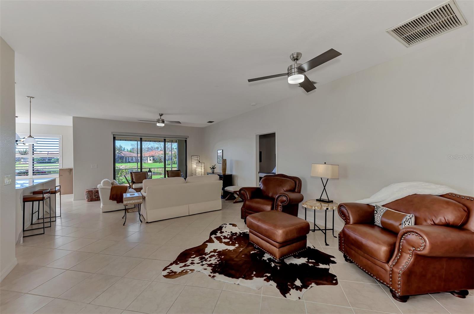 VENETIAN FALLS PH 2 - Residential