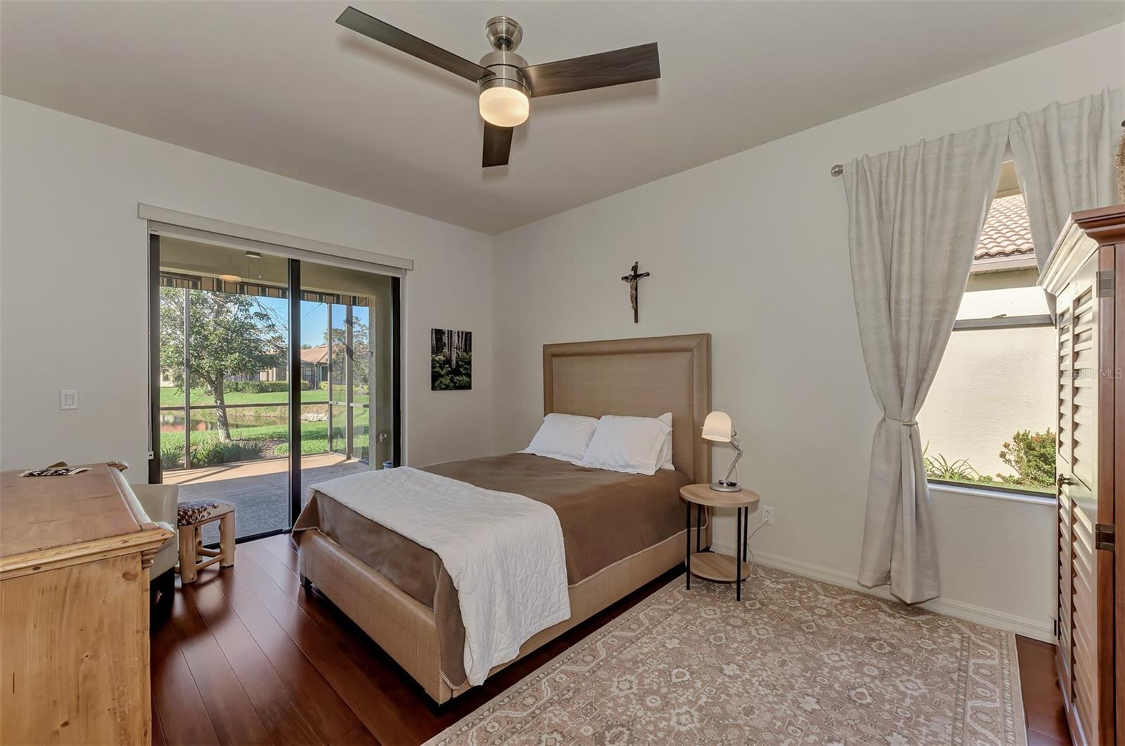 VENETIAN FALLS PH 2 - Residential