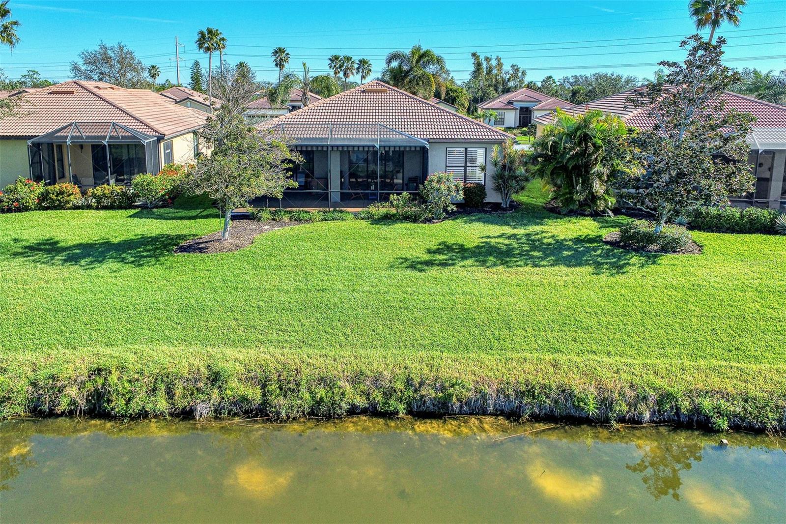 VENETIAN FALLS PH 2 - Residential