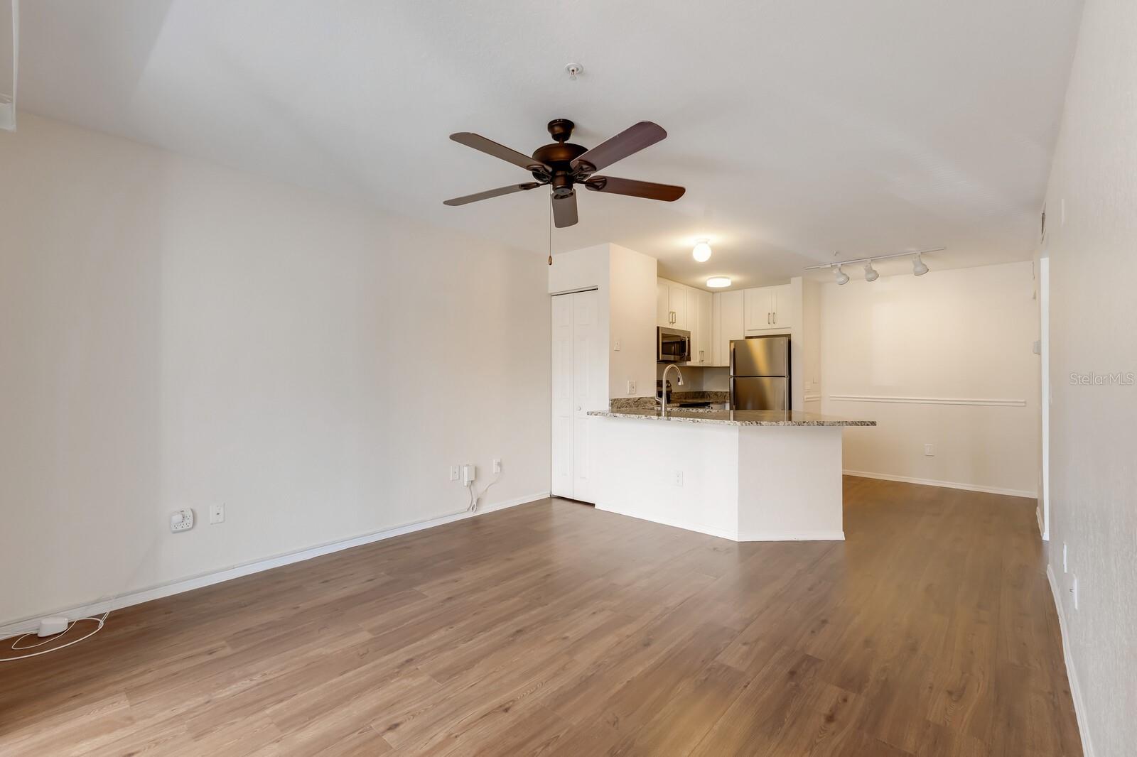 850 S TAMIAMI TRAIL 203