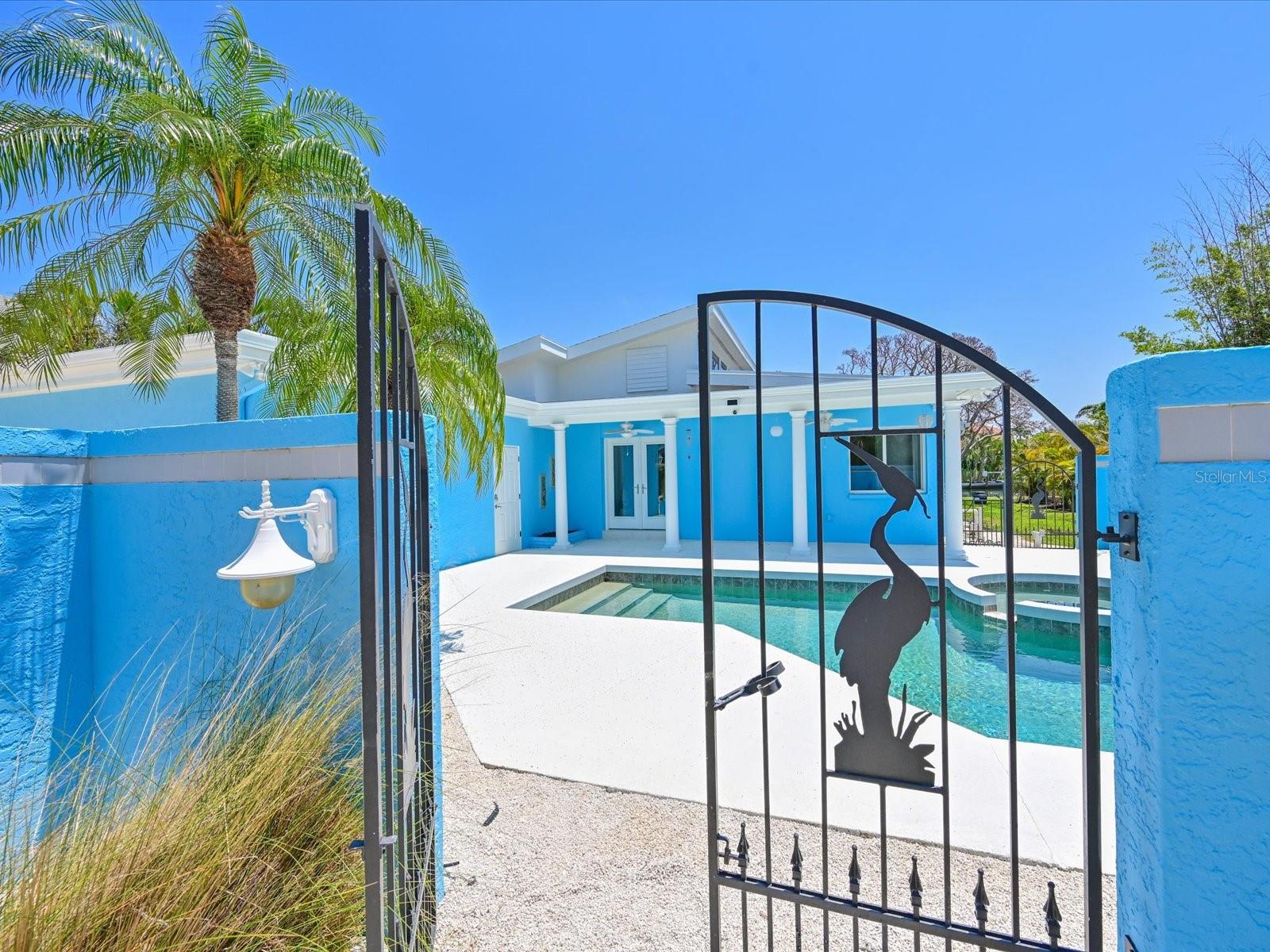 LONGBOAT KEY - Residential