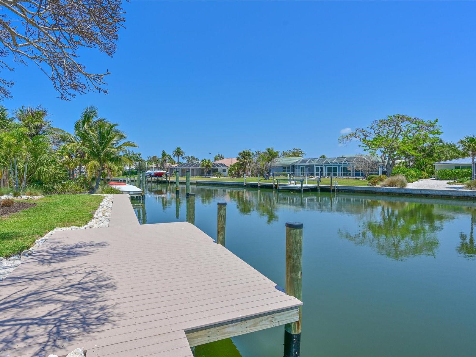LONGBOAT KEY - Residential