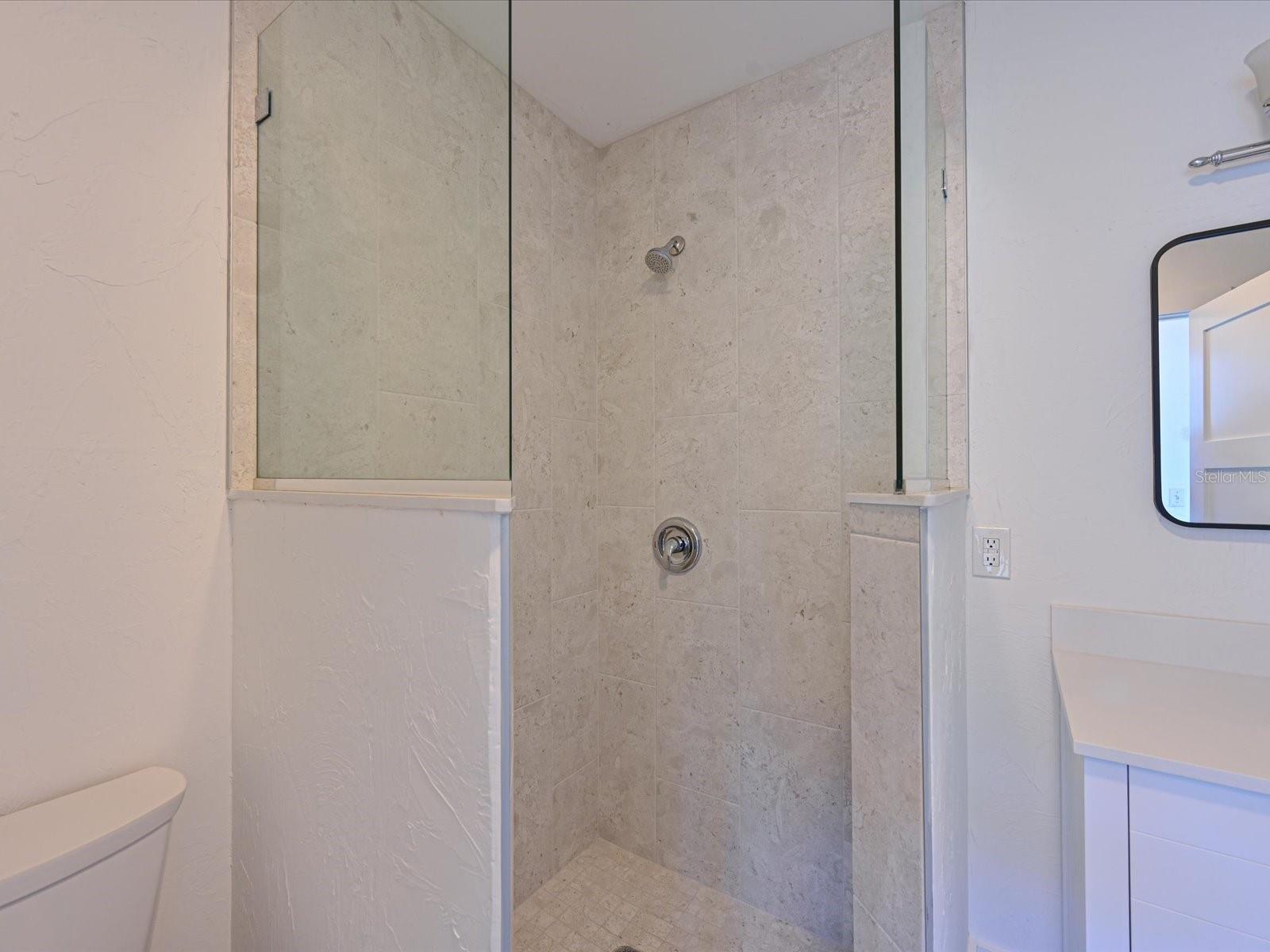 LONGBOAT KEY - Residential