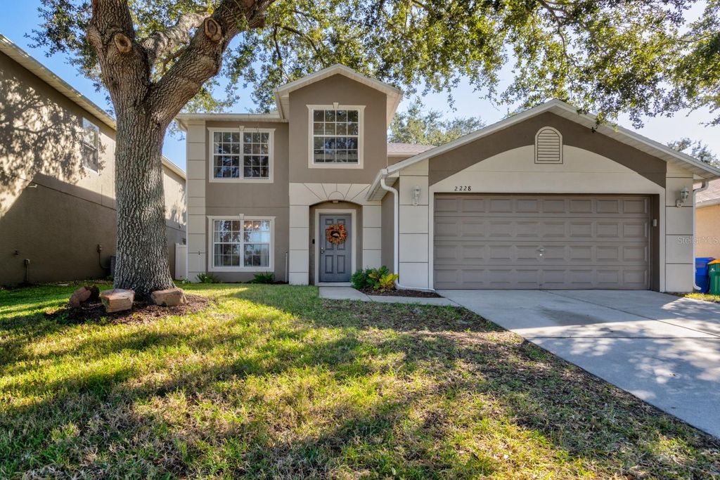 Photo of 2228 Martins Run, Tavares, FL 32778 (MLS # G5103266)