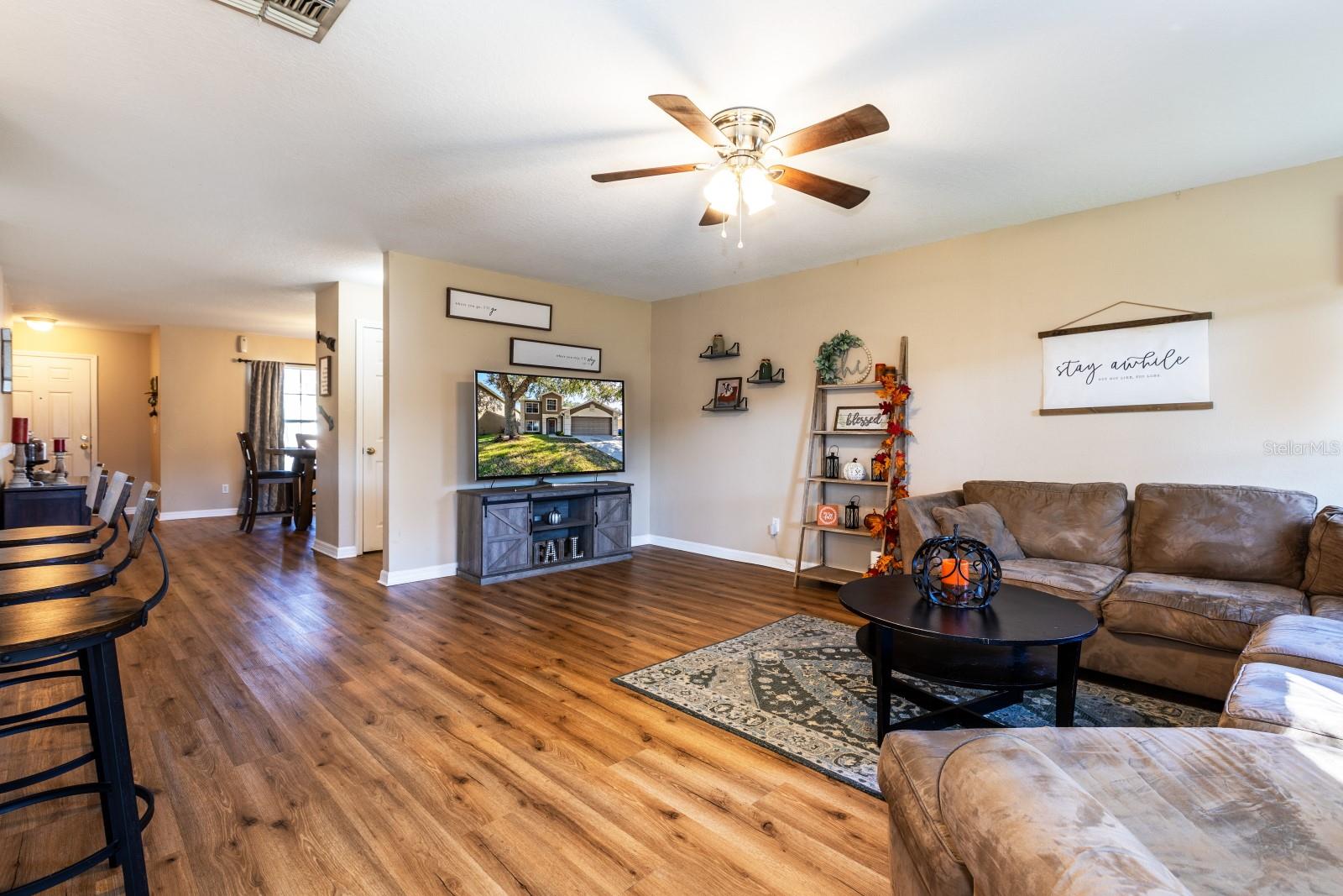 MARTINS GROVE - Residential