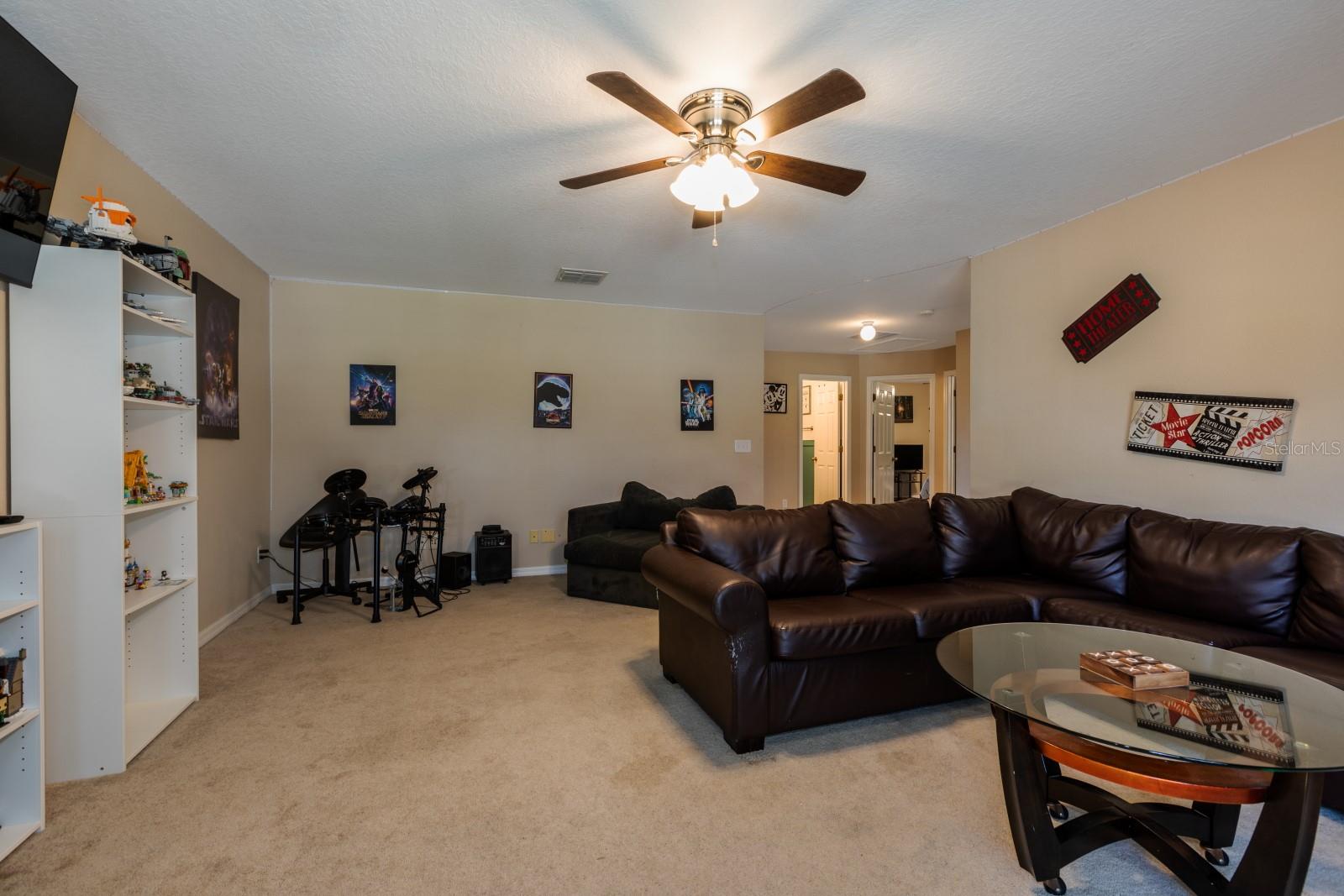 MARTINS GROVE - Residential