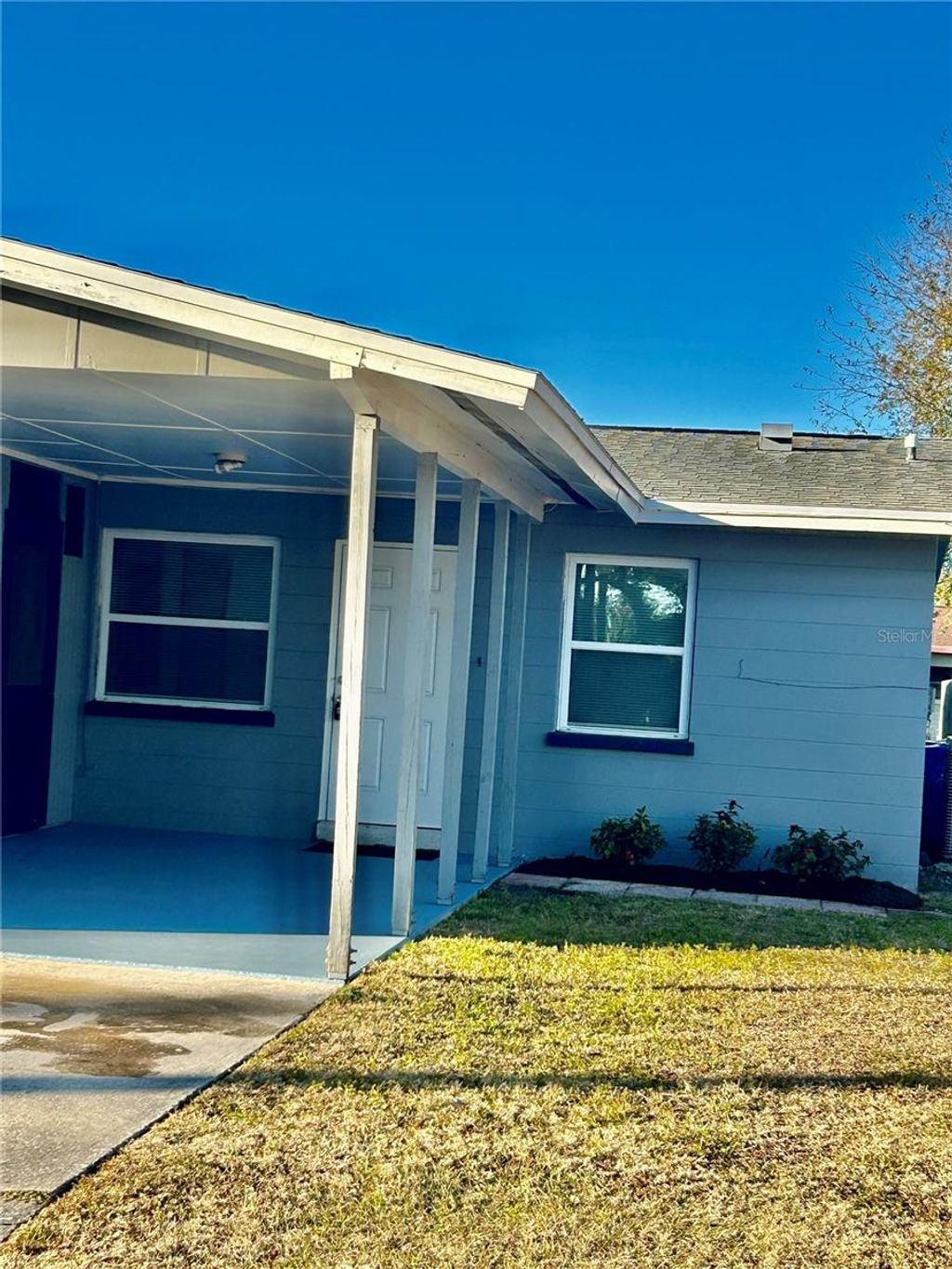 Photo of 2314 20th Avenue W, Bradenton, FL 34205 (MLS # A4681498)