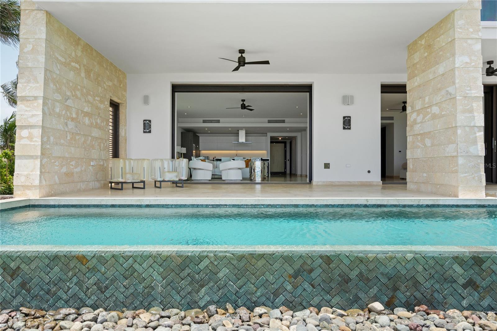 DORADO BEACH WEST POINT - Residential