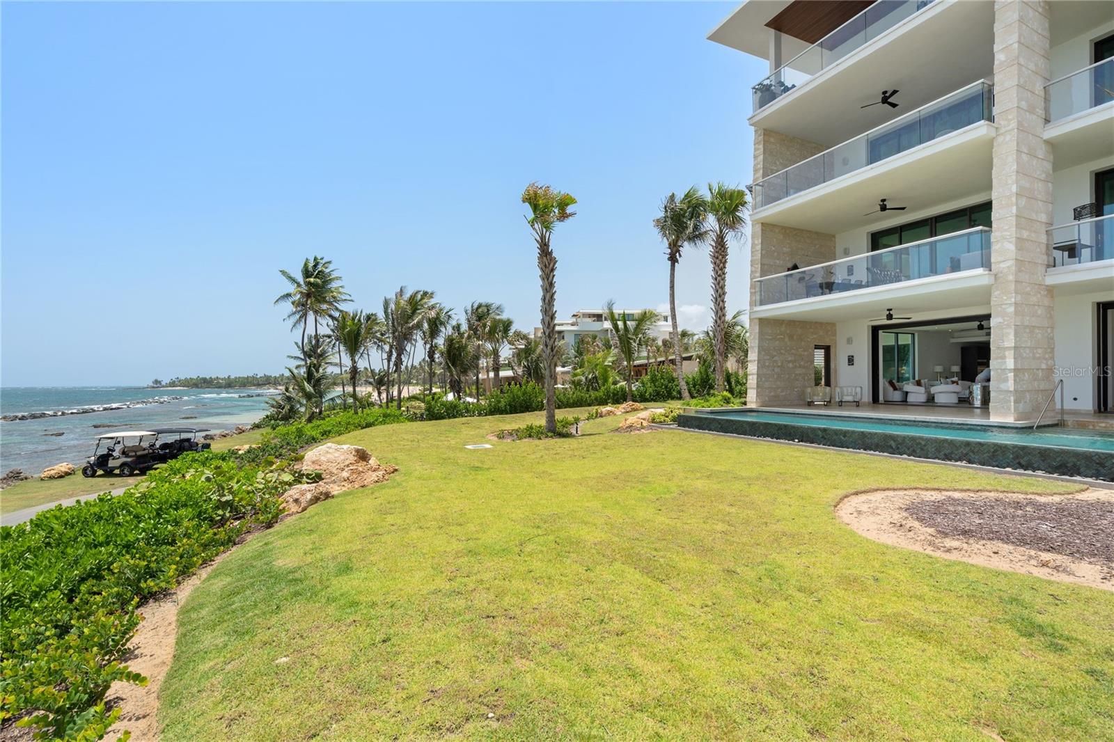 DORADO BEACH WEST POINT - Residential