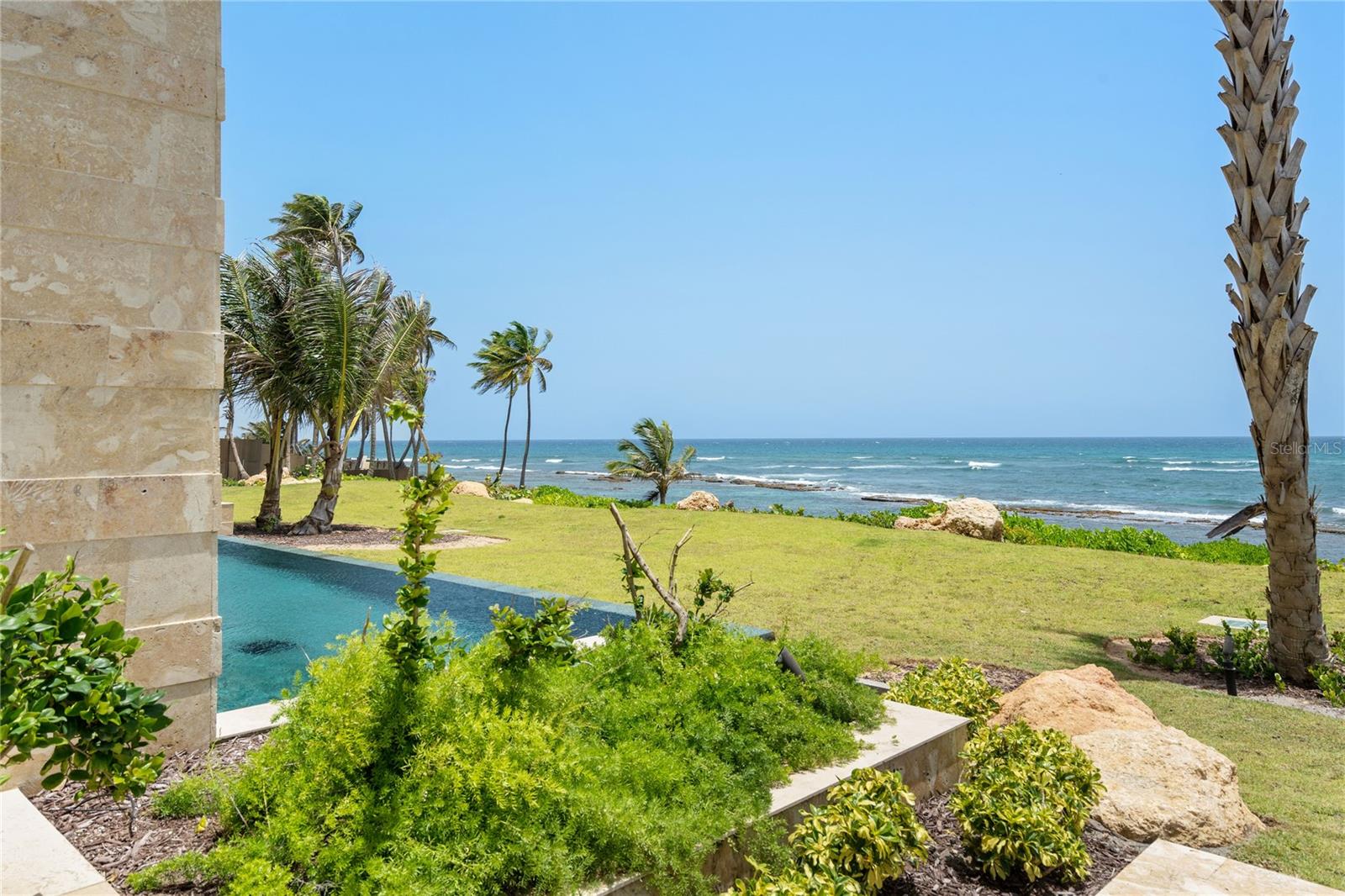 DORADO BEACH WEST POINT - Residential