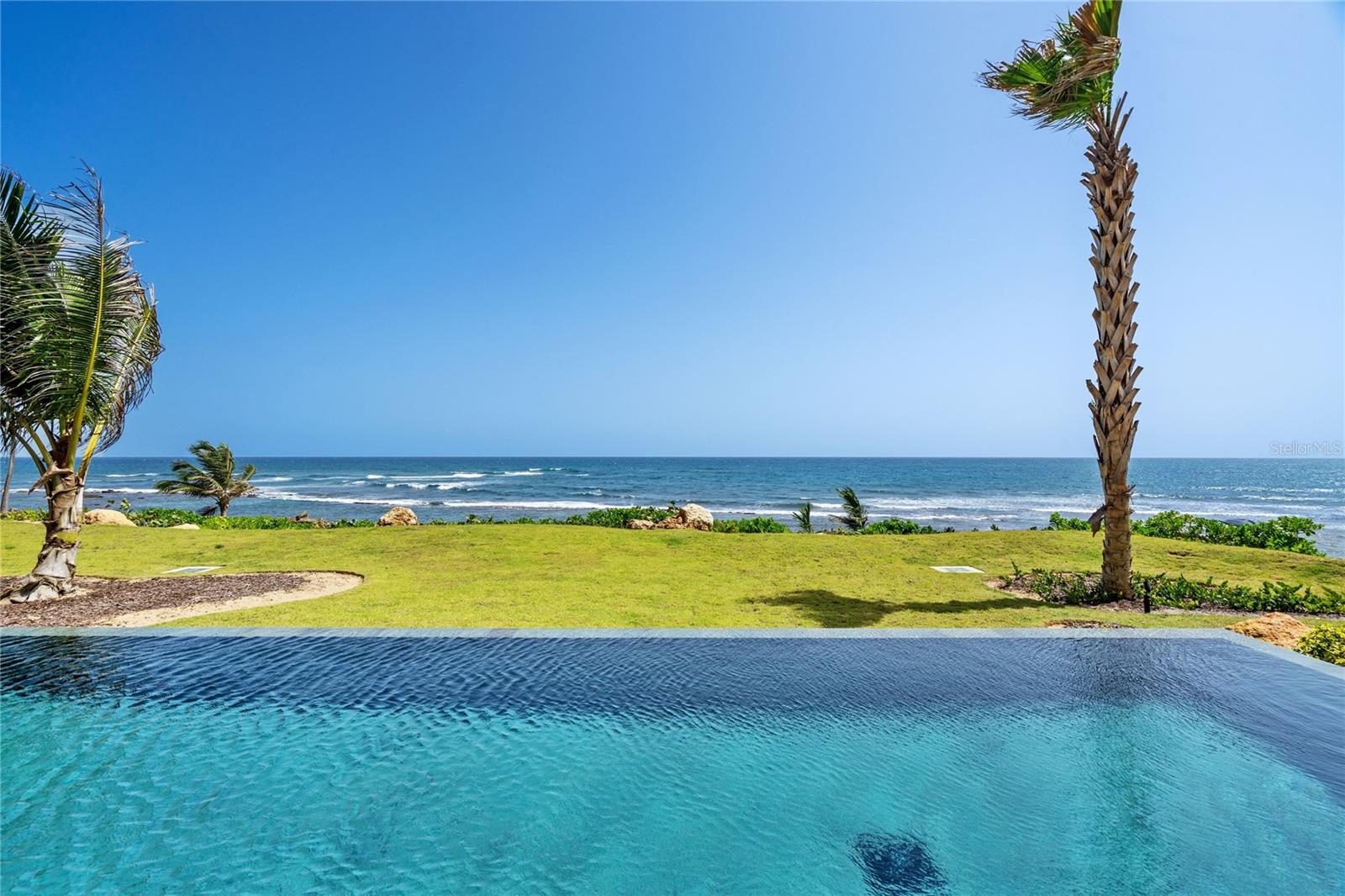 DORADO BEACH WEST POINT - Residential