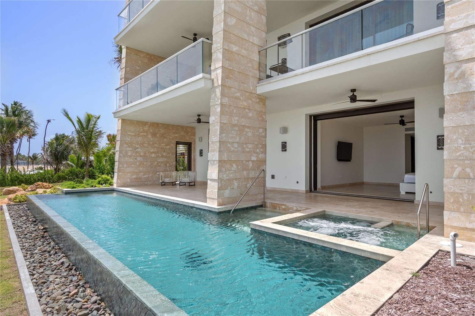 DORADO BEACH WEST POINT - Residential