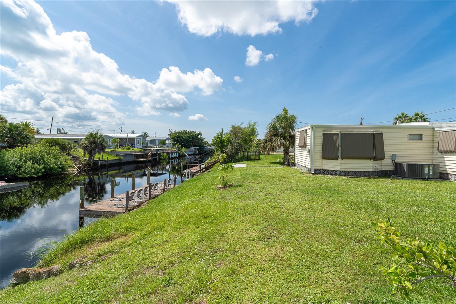 HOL MOB ESTATE 1ST ADD - Residential