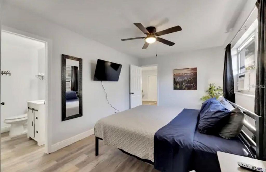 Photo of 4513 W Mcelroy Avenue, Tampa, FL 33611 (MLS # TB8493099)