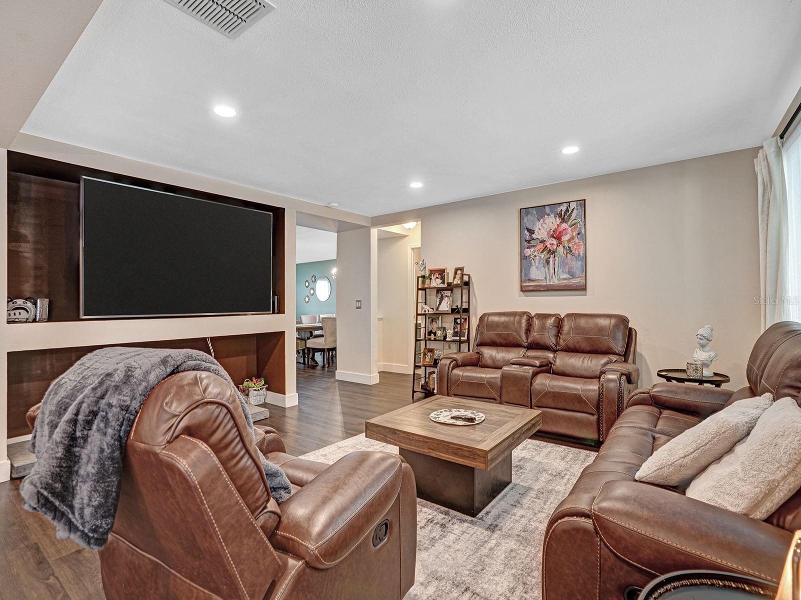 SUNRISE LAKES PH III SUB - Residential