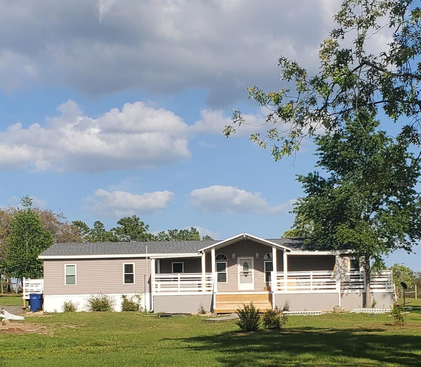 SUNNY HIGHLANDS - Residential