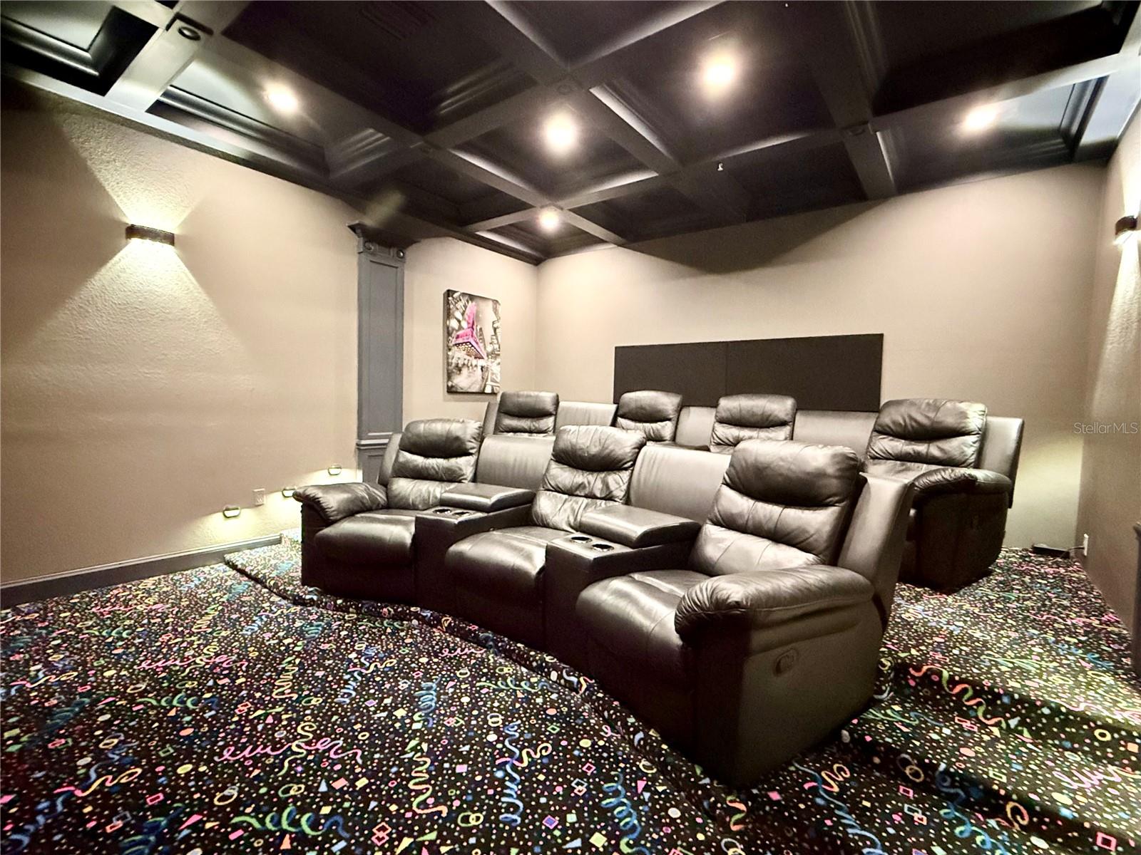 SOUTHERN PINES CONDOMINIUM - Residential Lease