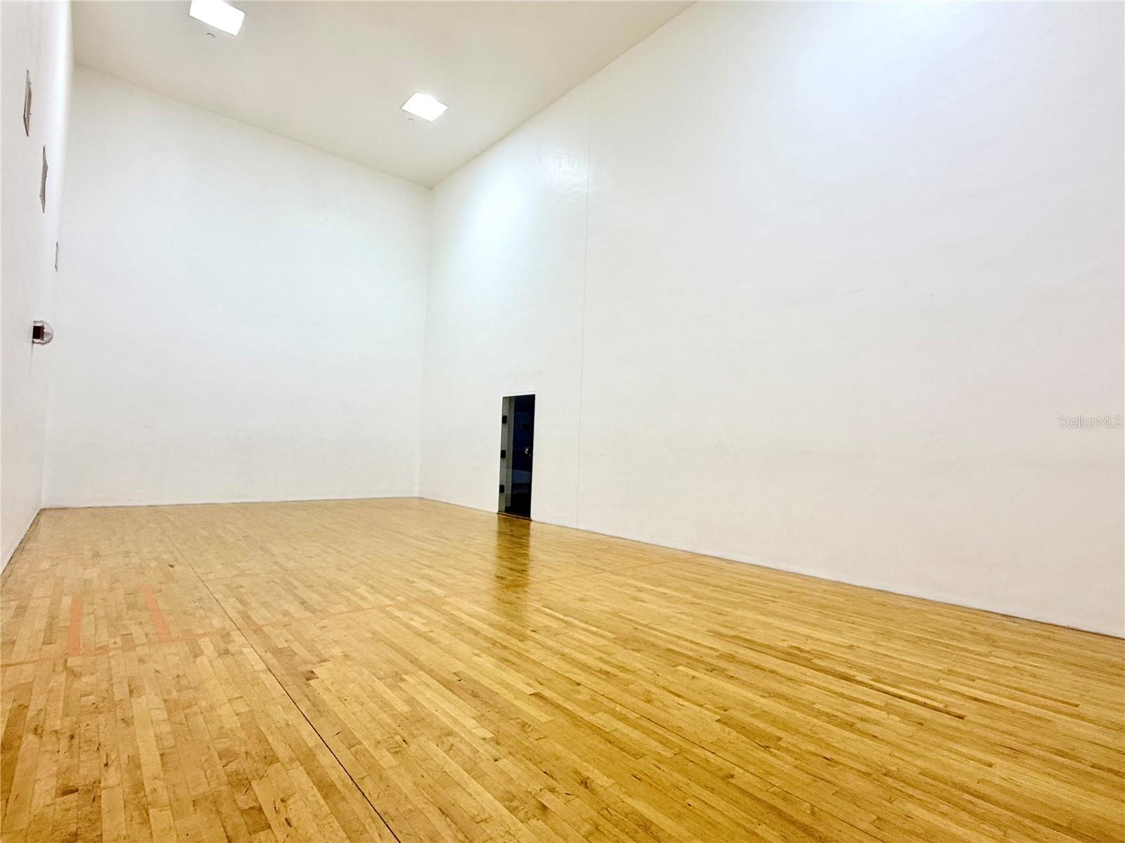 SOUTHERN PINES CONDOMINIUM - Residential Lease