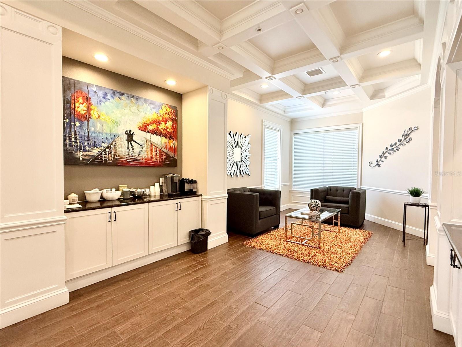SOUTHERN PINES CONDOMINIUM - Residential Lease