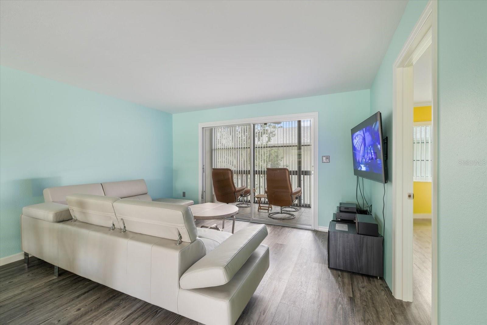 VISTA HERMOSA - Residential