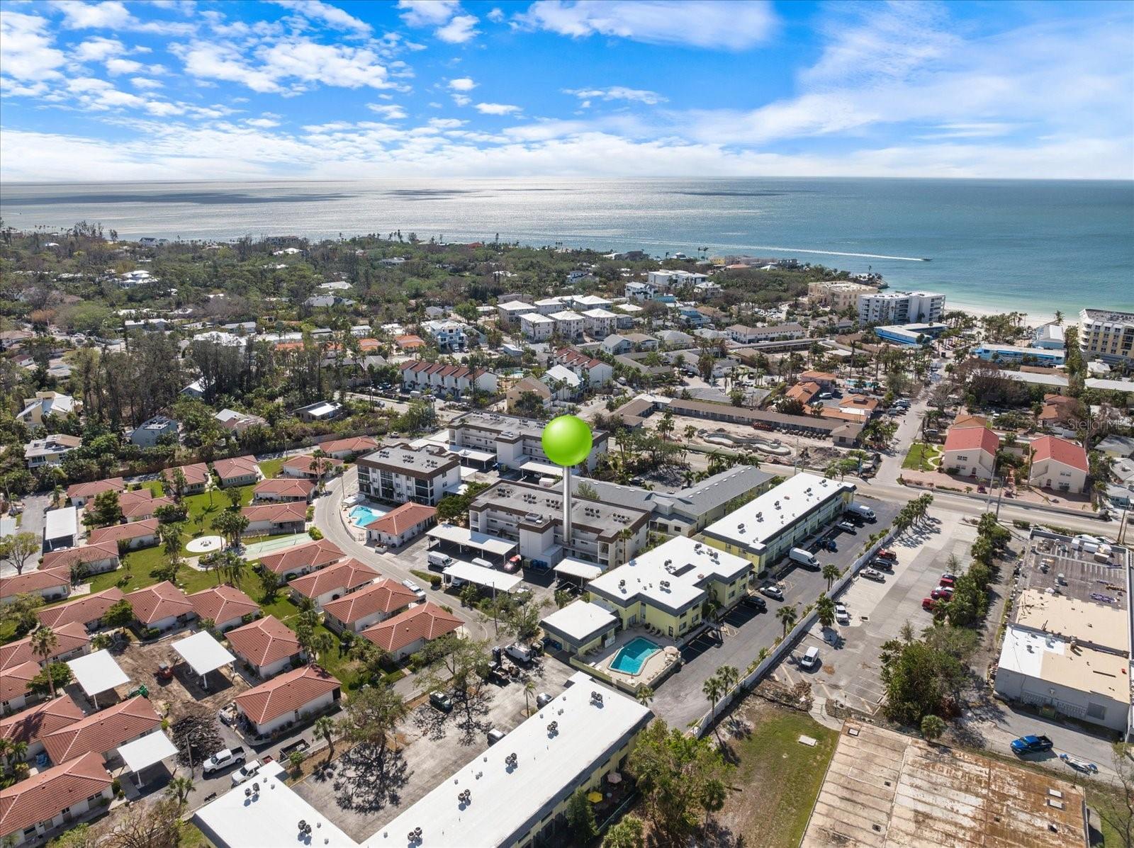 VISTA HERMOSA - Residential