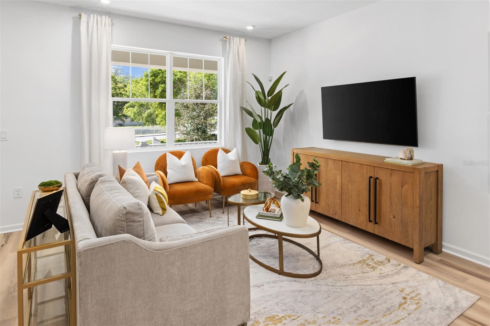 HICKORY GROVE - Residential