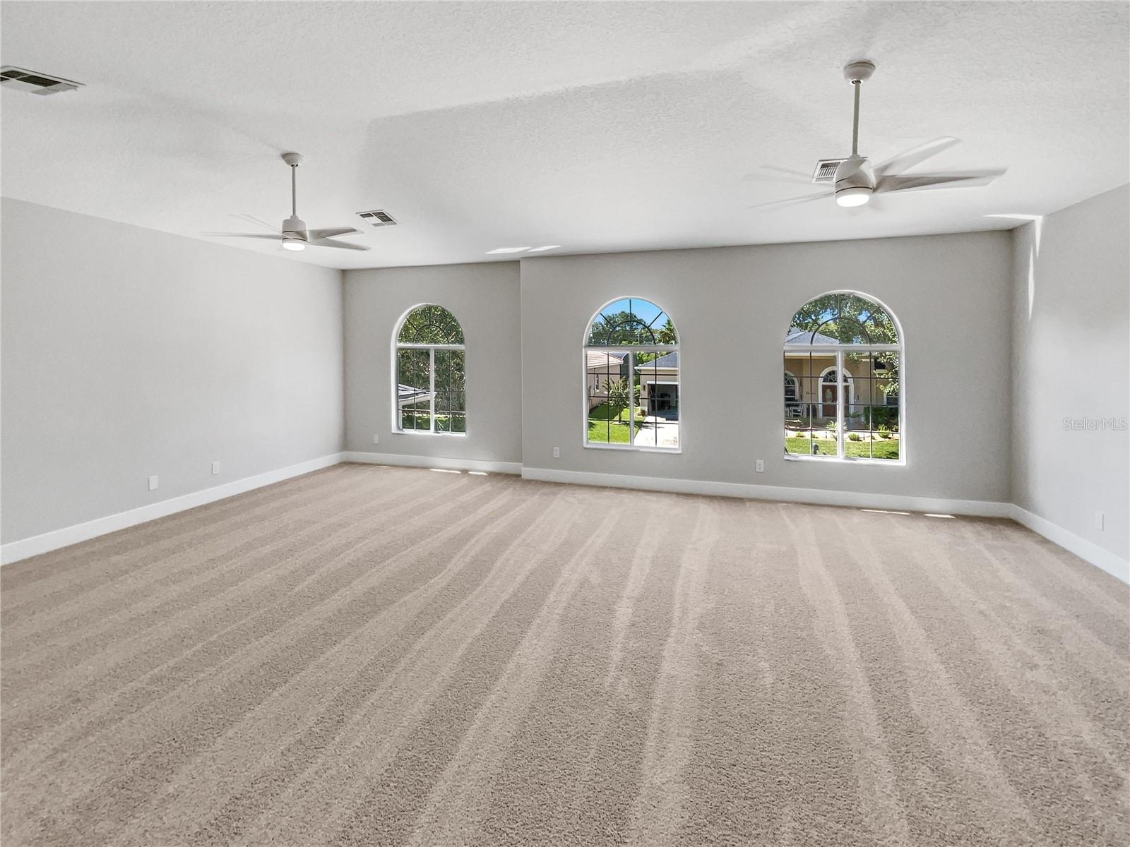 STONEYBROOK - Residential