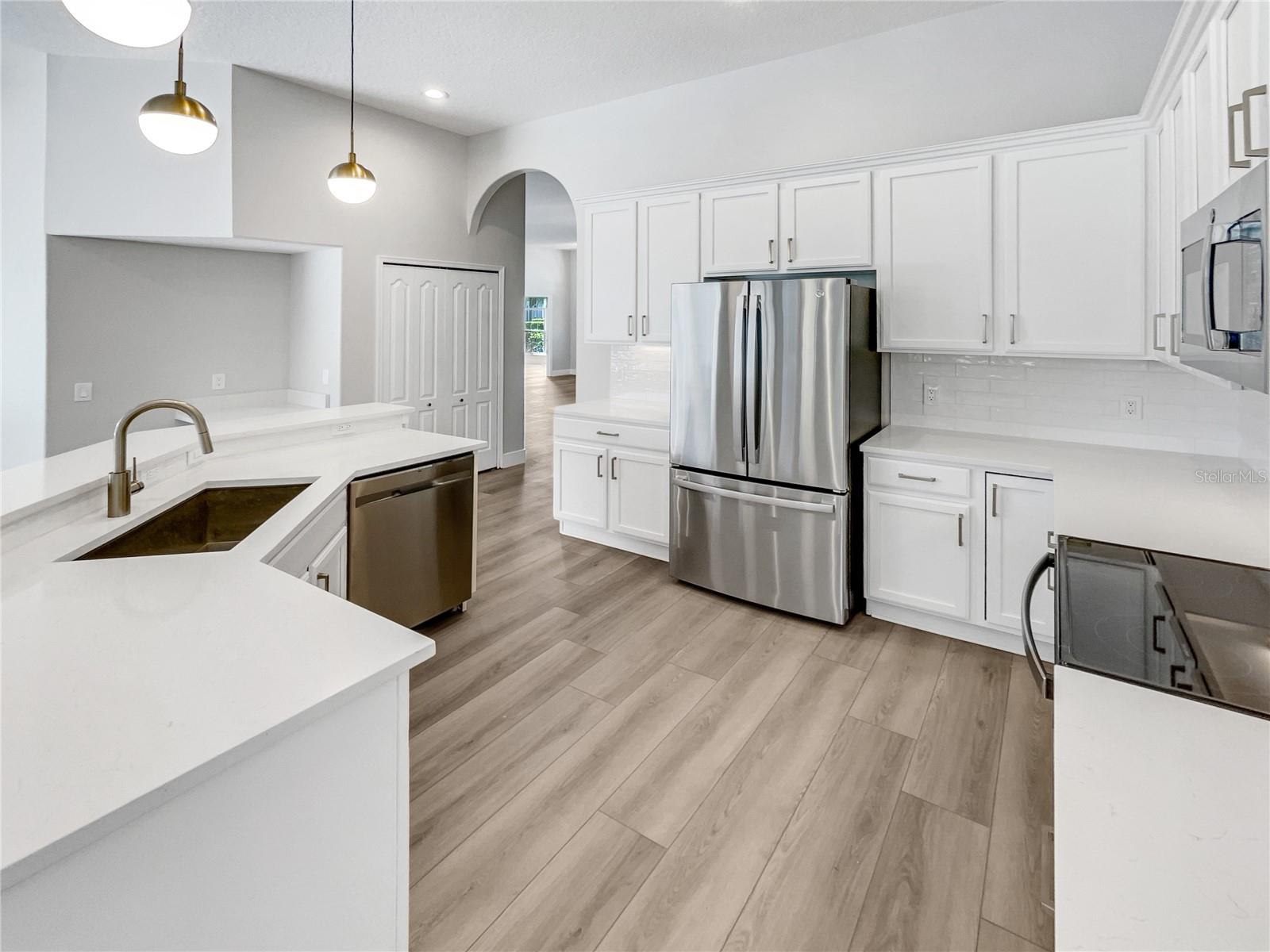 STONEYBROOK - Residential