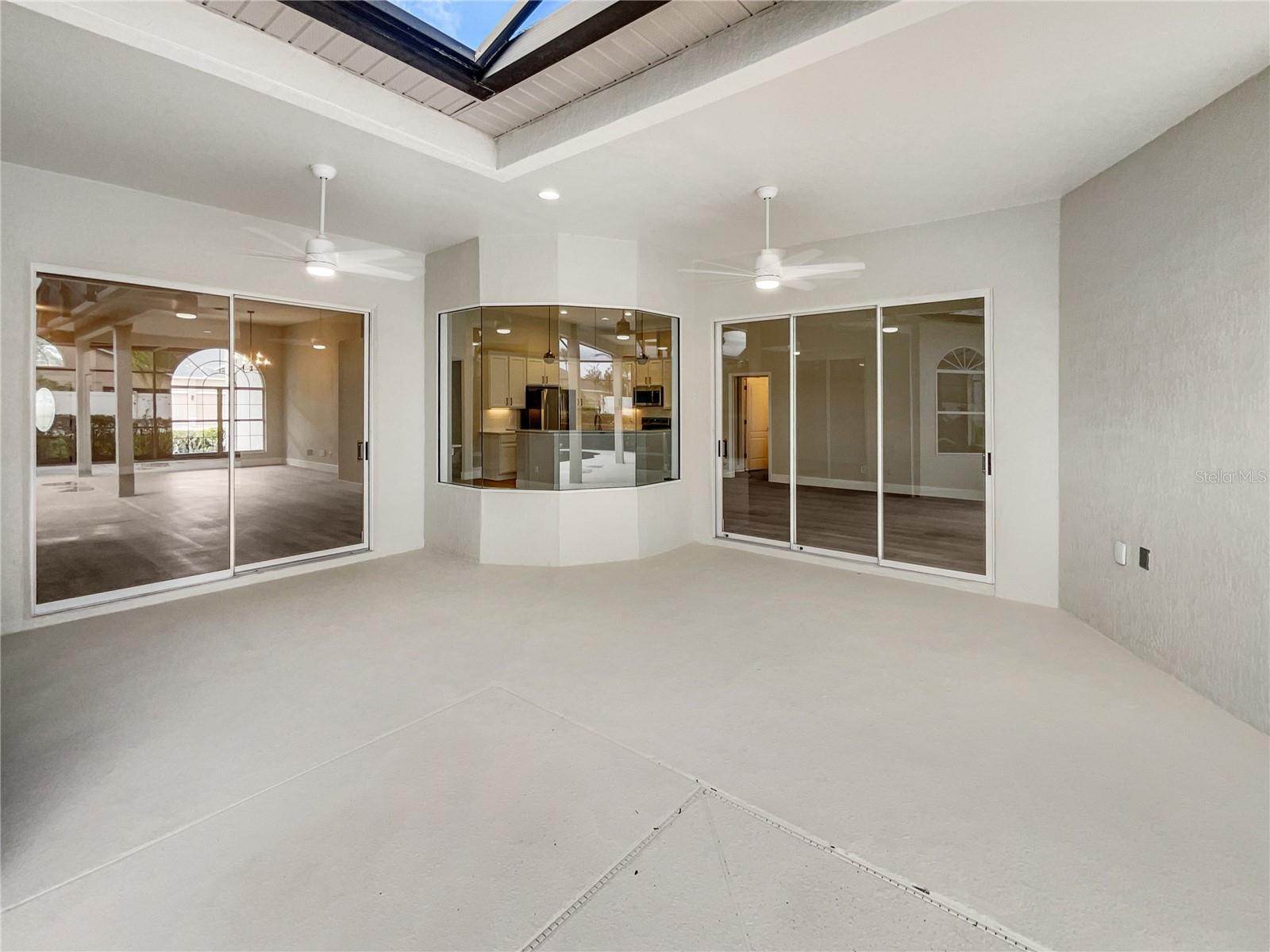 STONEYBROOK - Residential