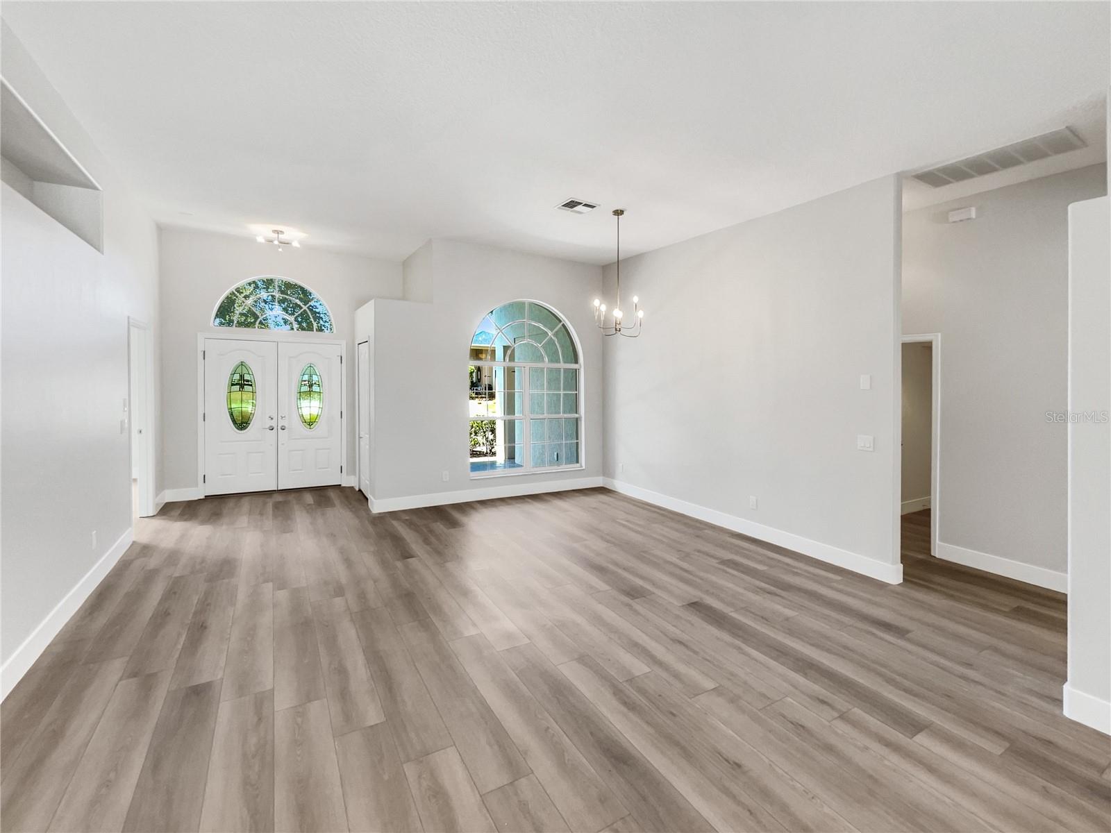 STONEYBROOK - Residential