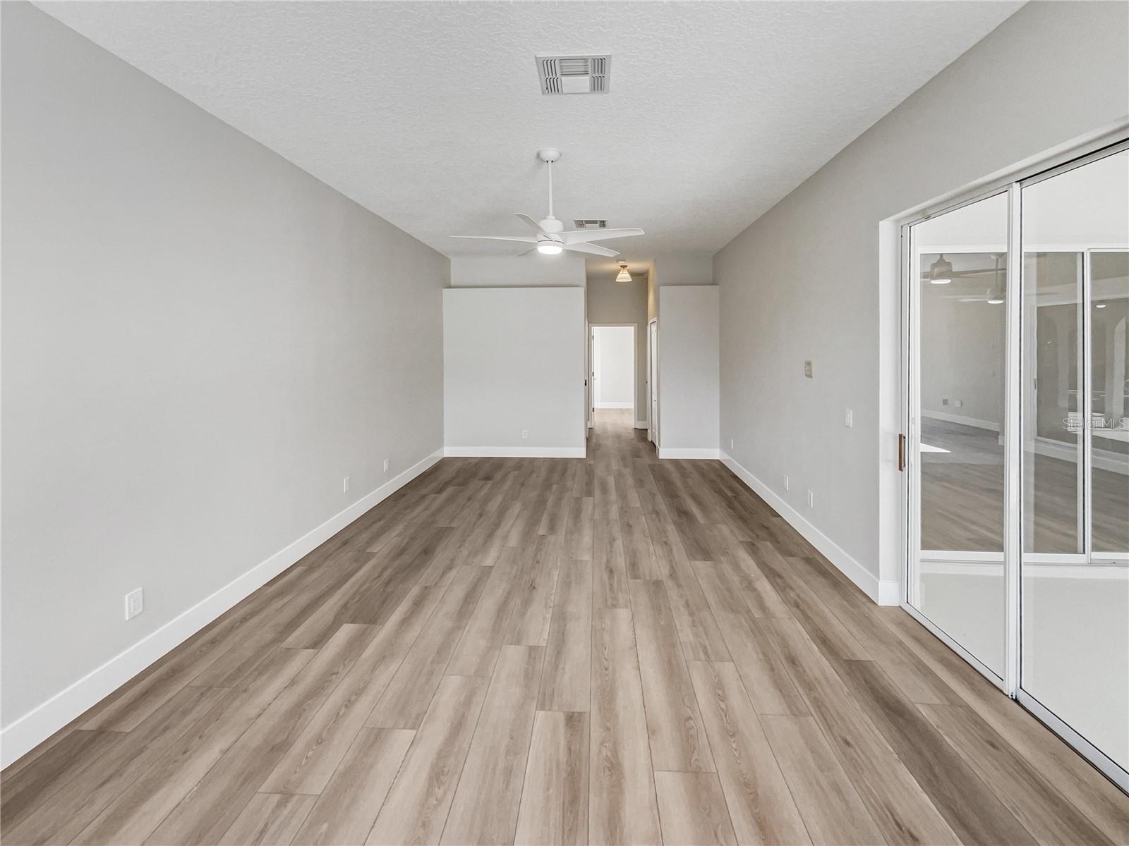 STONEYBROOK - Residential