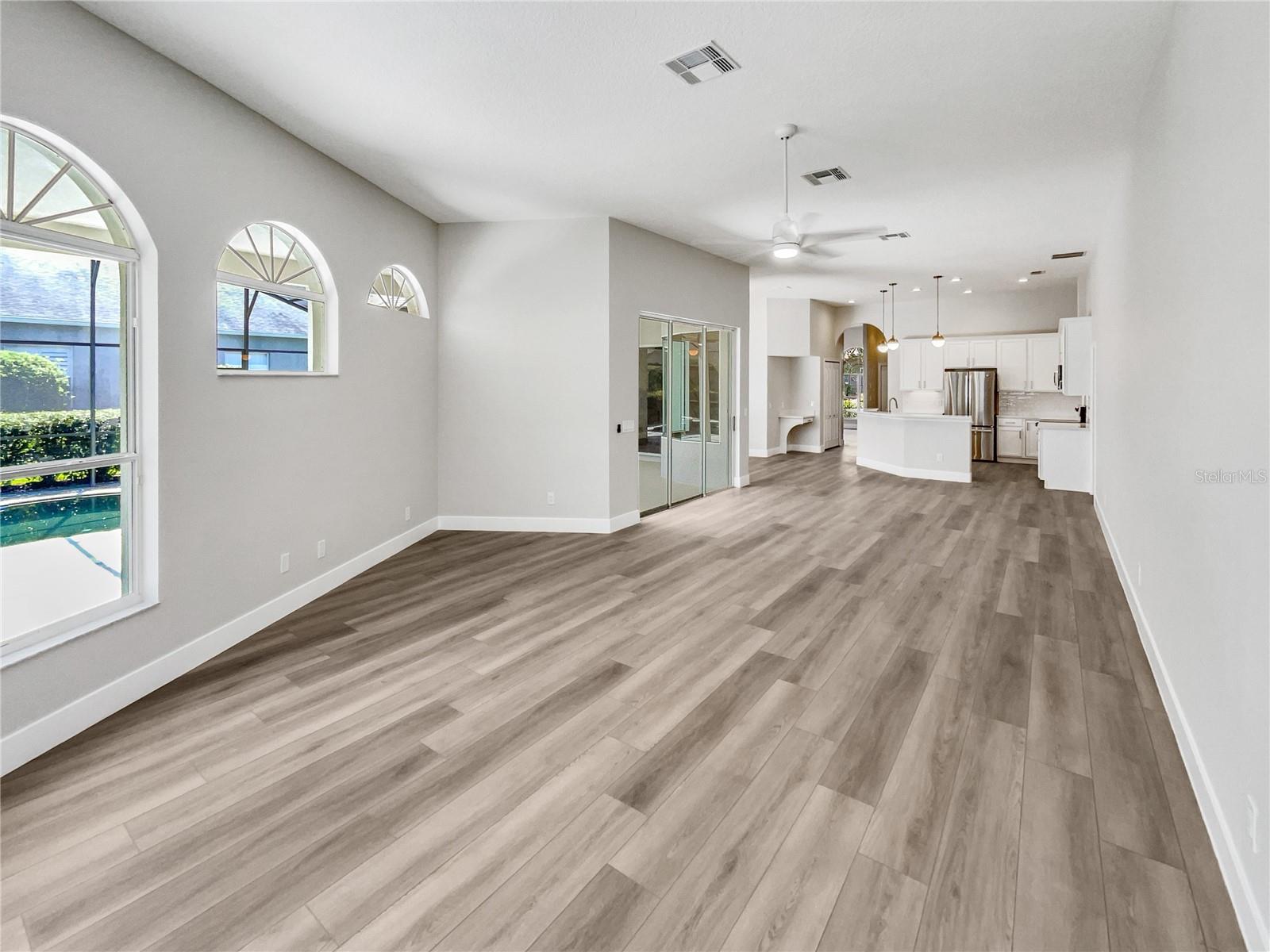 STONEYBROOK - Residential
