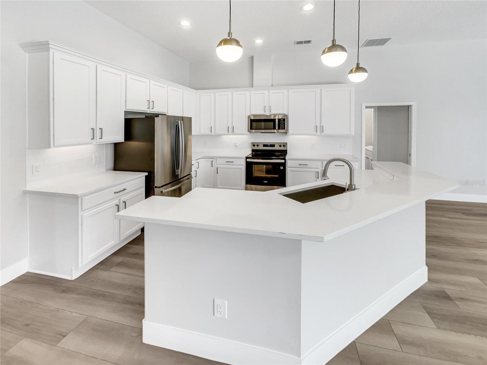 STONEYBROOK - Residential