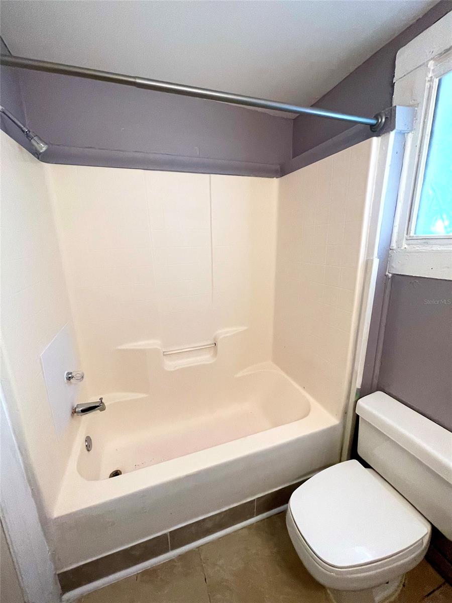 Hodgeman Daytona - Residential Income