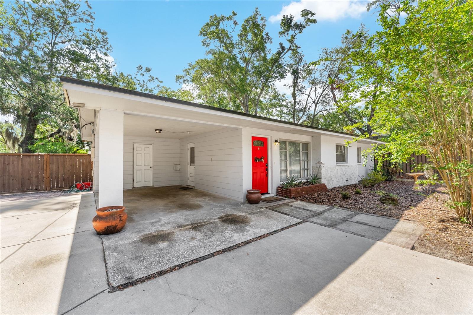 3861 NW 19TH STREET