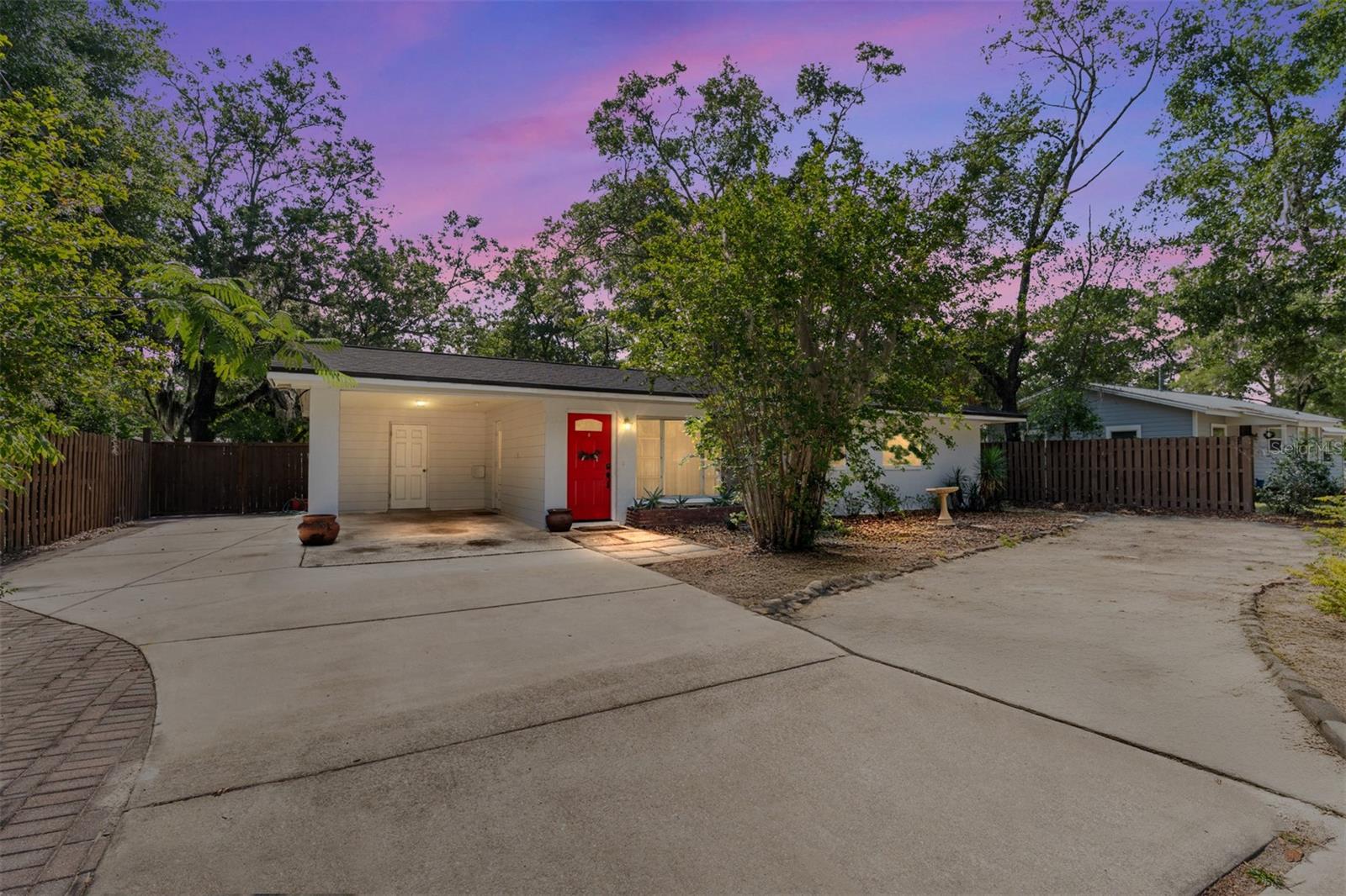 3861 NW 19TH STREET