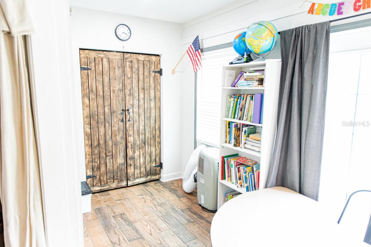 ST JOHNS DEV - Residential