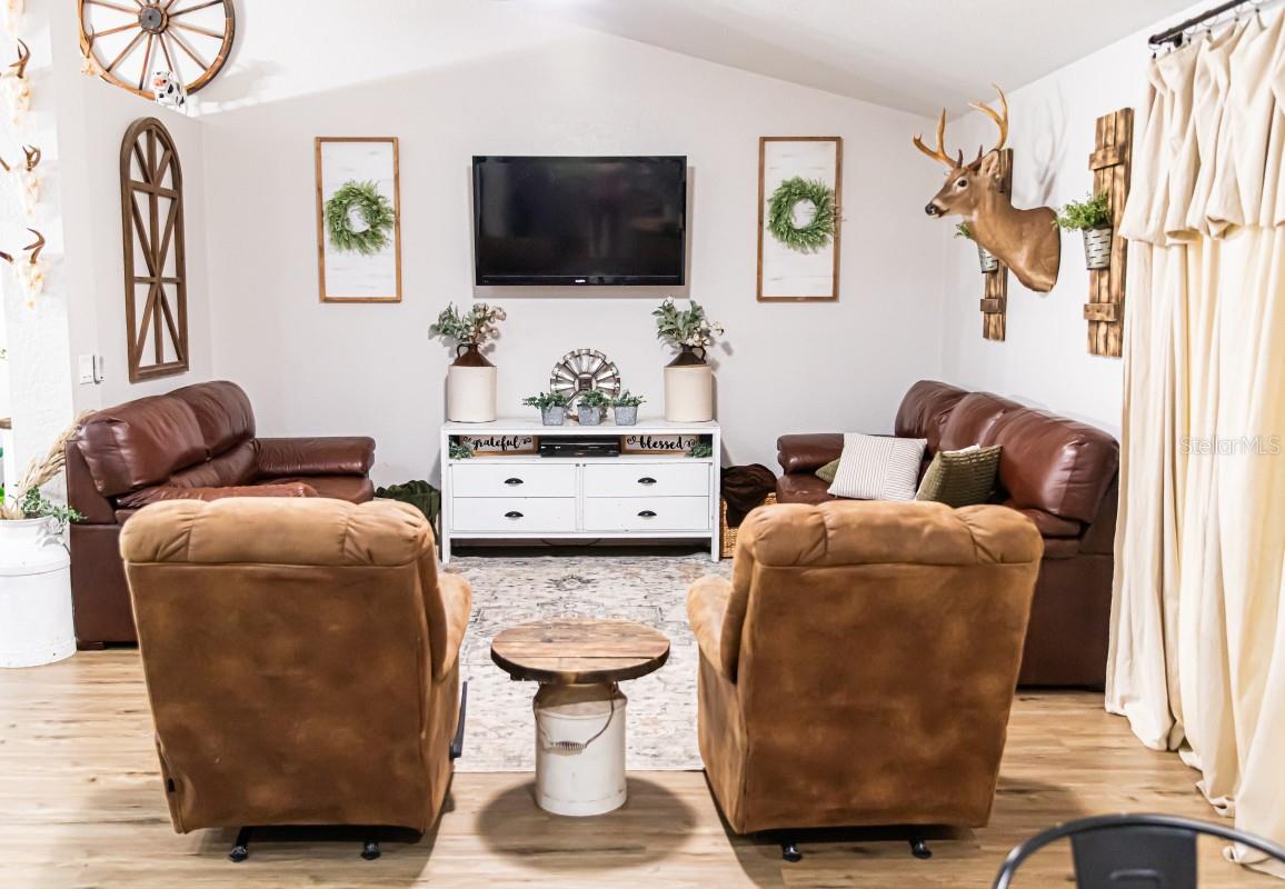 ST JOHNS DEV - Residential