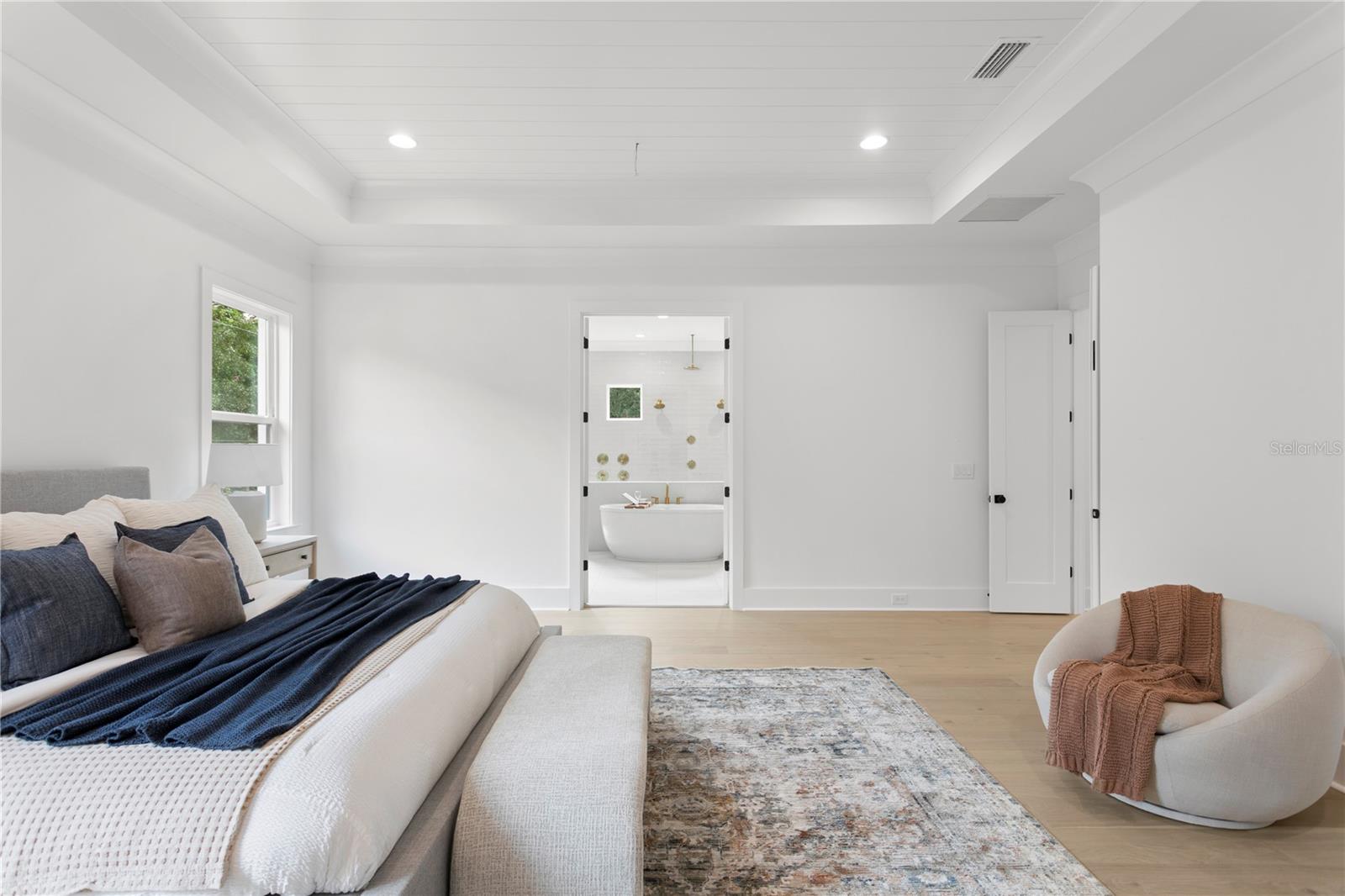 WEST SHORE CREST - Residential